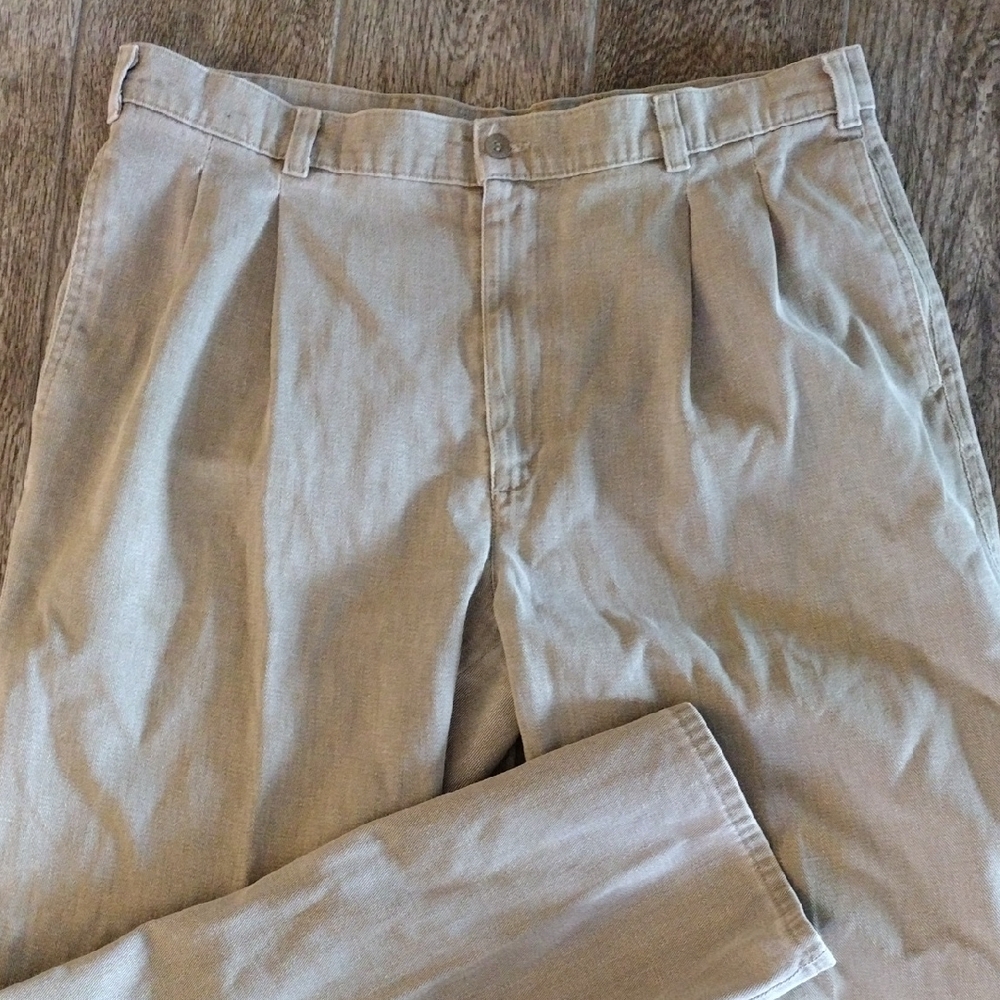Mens Docker Tan Buttoned Pocket Pants